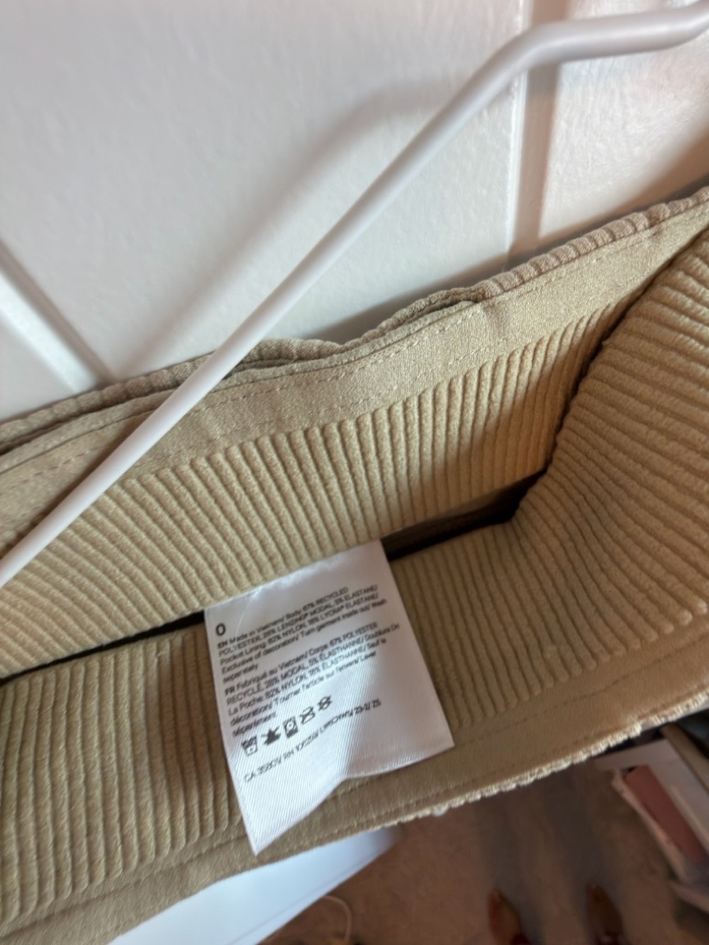 Lululemon Ribbed Zip-Hem Pants - Picture 3 of 3